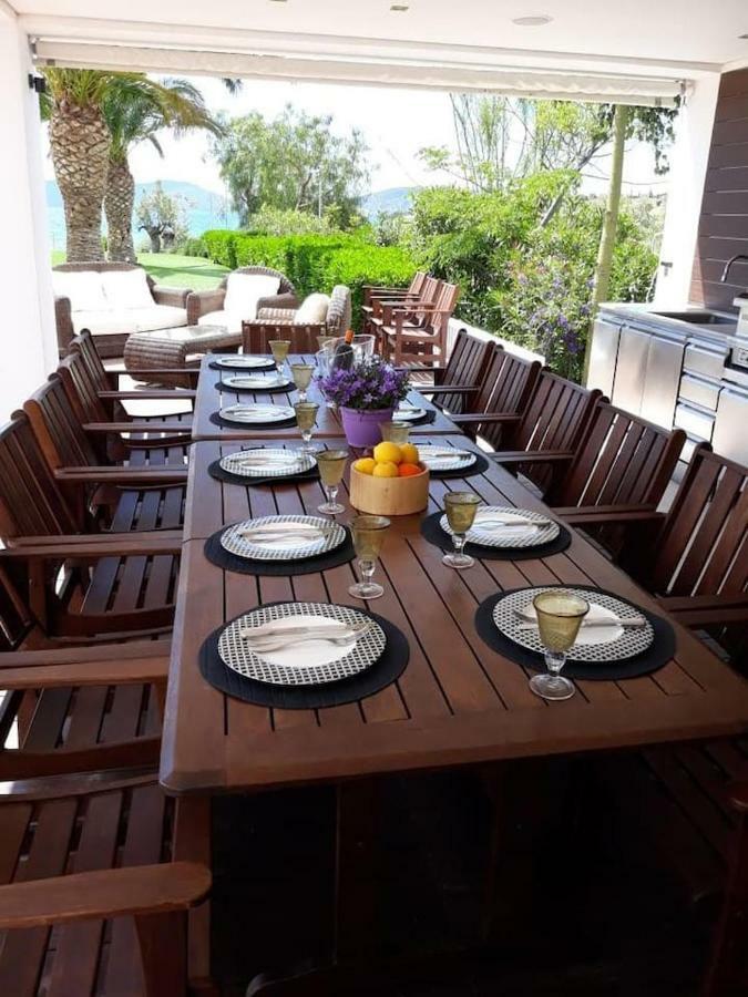Leblanc Luxurious Beachfront Villa, Gcollectiongr Эрмиони Экстерьер фото